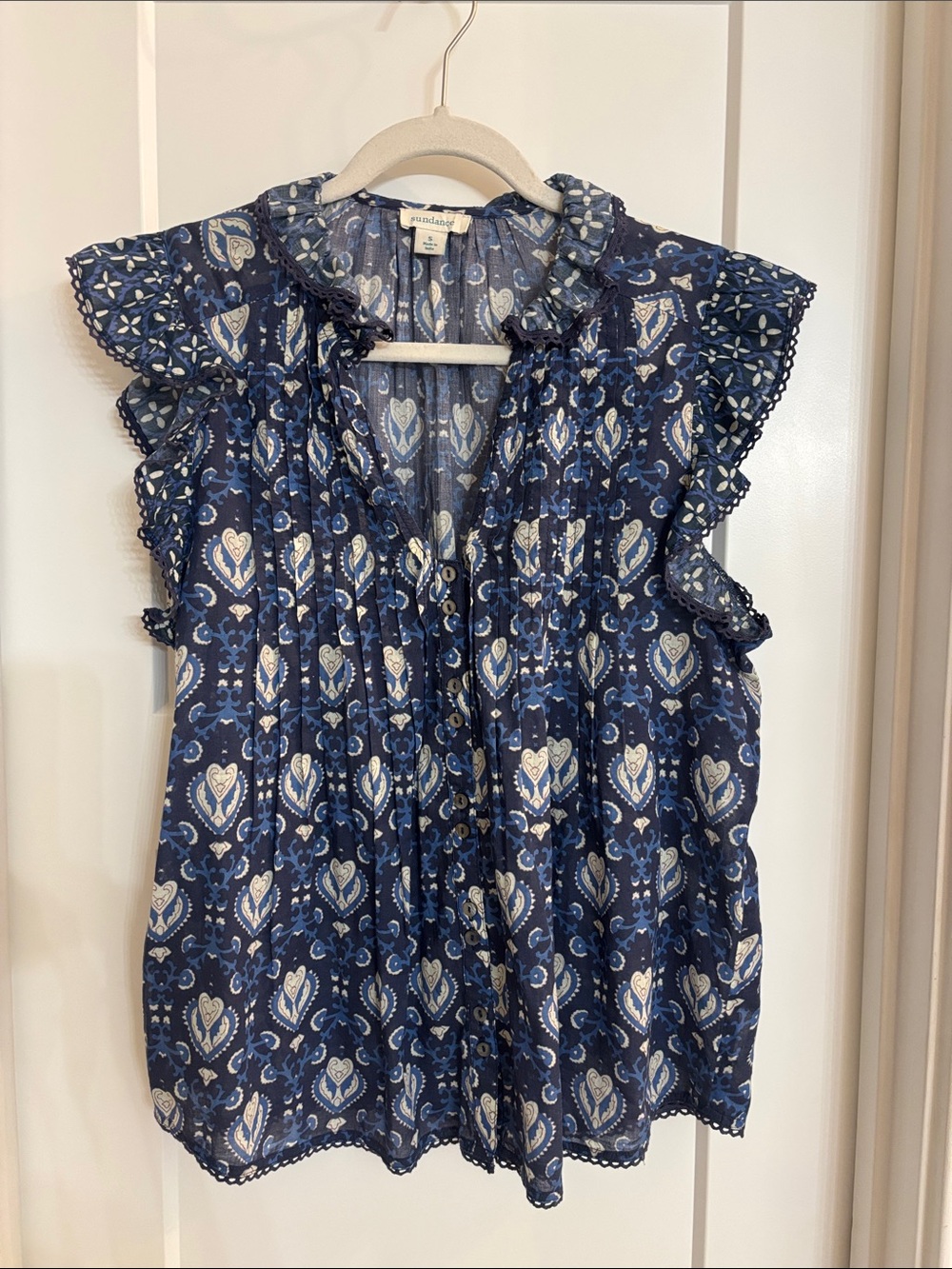 Sundance Navy and White Printed Ruffle Sleeve Blouse